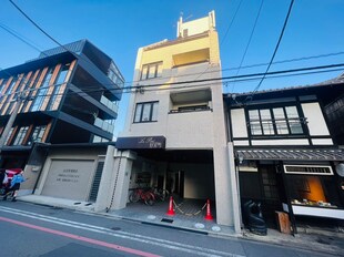 Le Port 麸屋町の物件外観写真